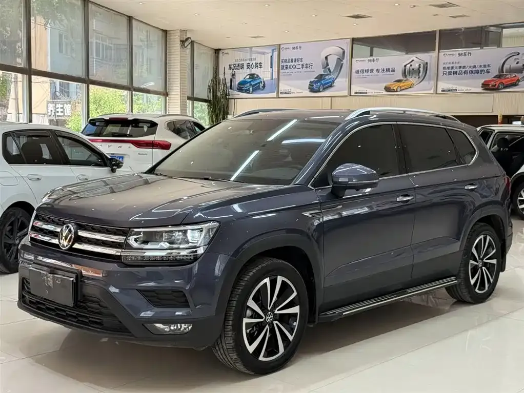 Volkswagen Tharu — фото 1