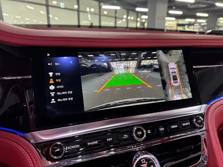 Bentley Flying Spur 2021 из KR, фото 10