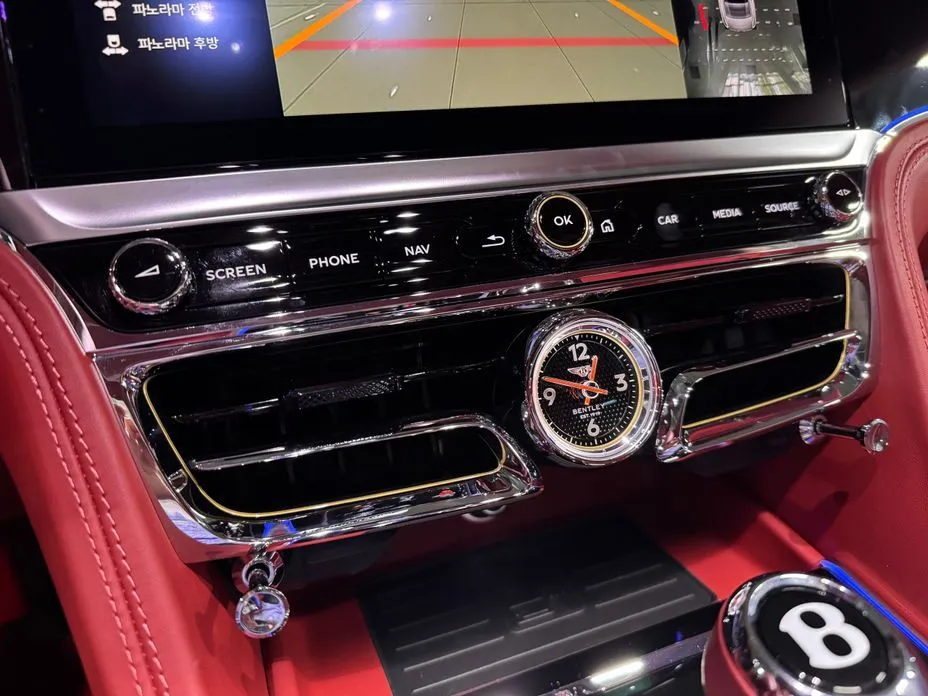 Bentley Flying Spur 2021 из KR, фото 3