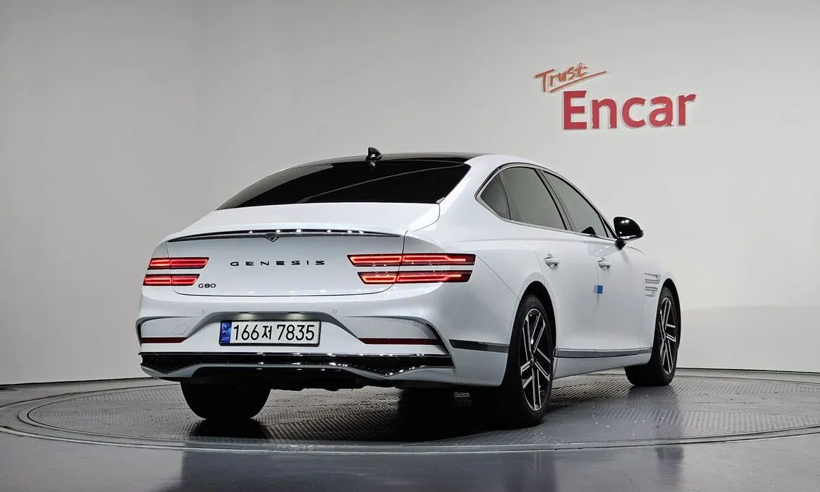 Genesis G80 — фото 4