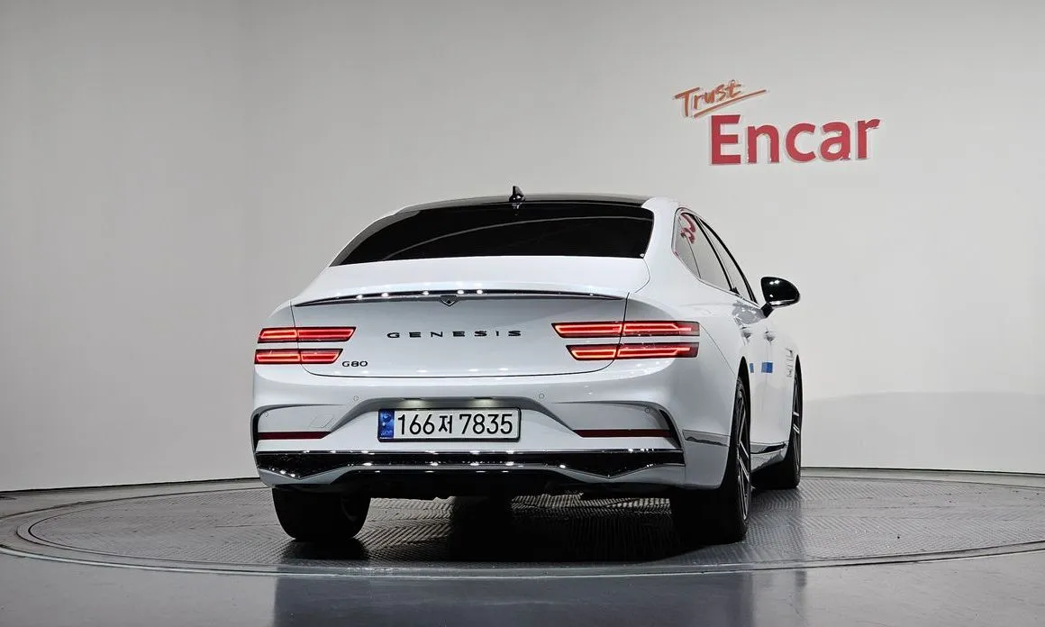 Genesis G80 — фото 6