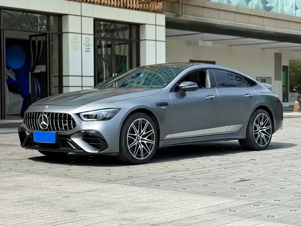 Mercedes-Benz AMG GT — фото 1