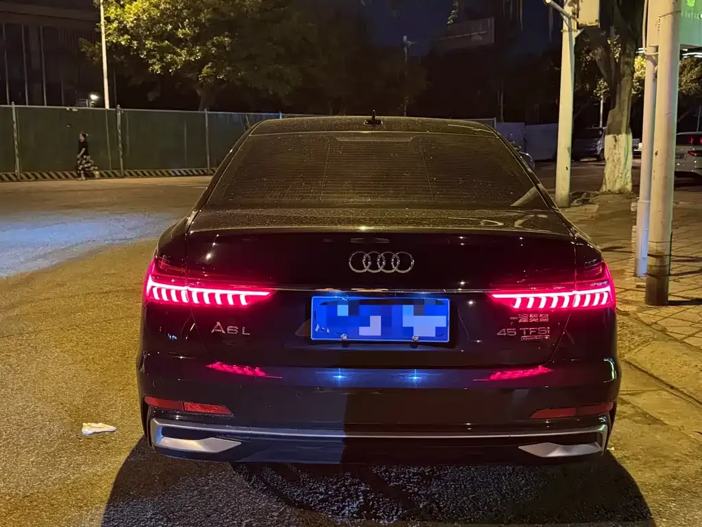 Audi A6L — фото 6