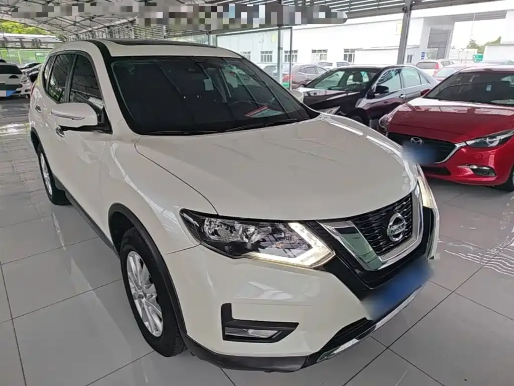 Nissan X-Trail 2023 из CN, фото 4