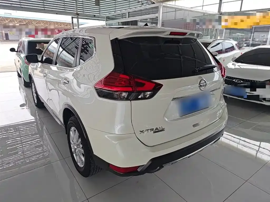Nissan X-Trail 2023 из CN, фото 6