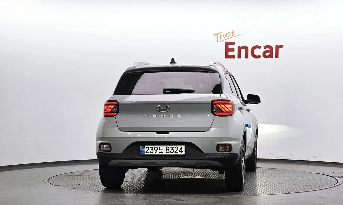 Hyundai Venue 2022 из KR, фото 2