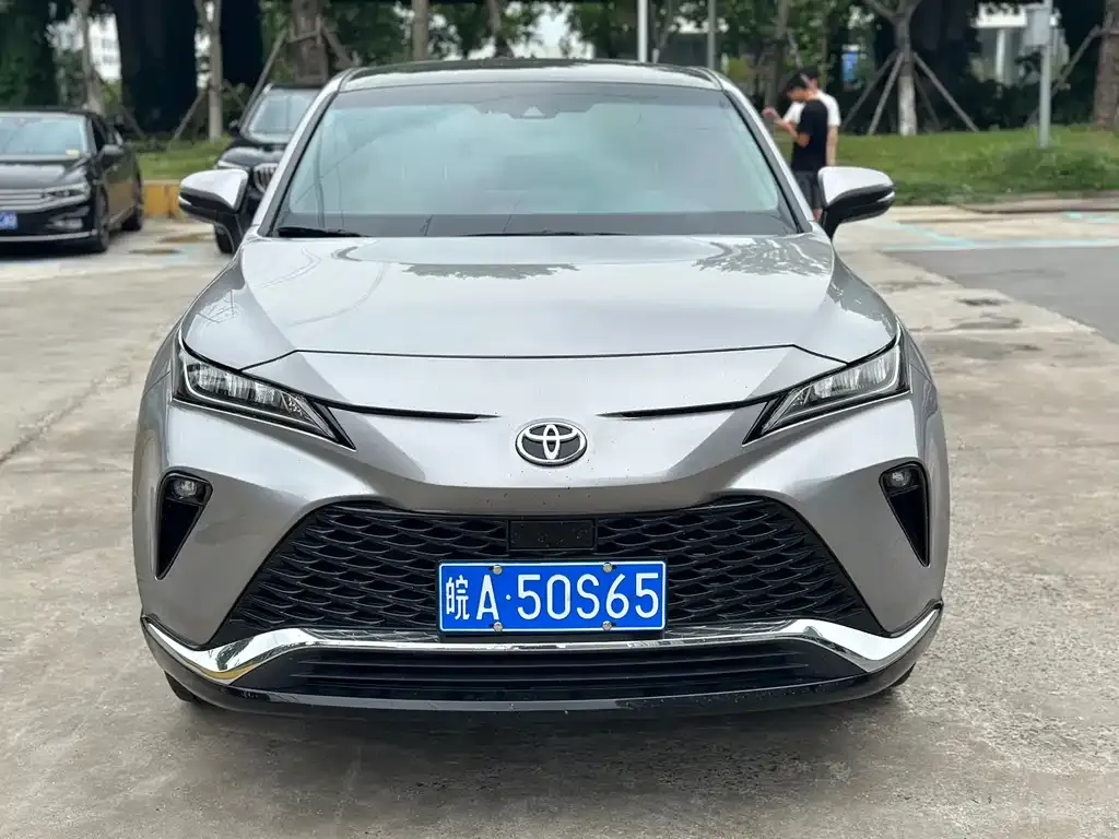 Toyota Venza 2023 из CN, фото 5