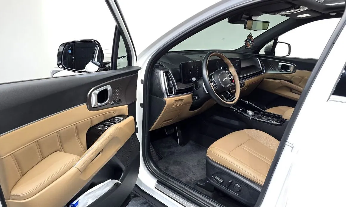Kia Sorento — фото 9