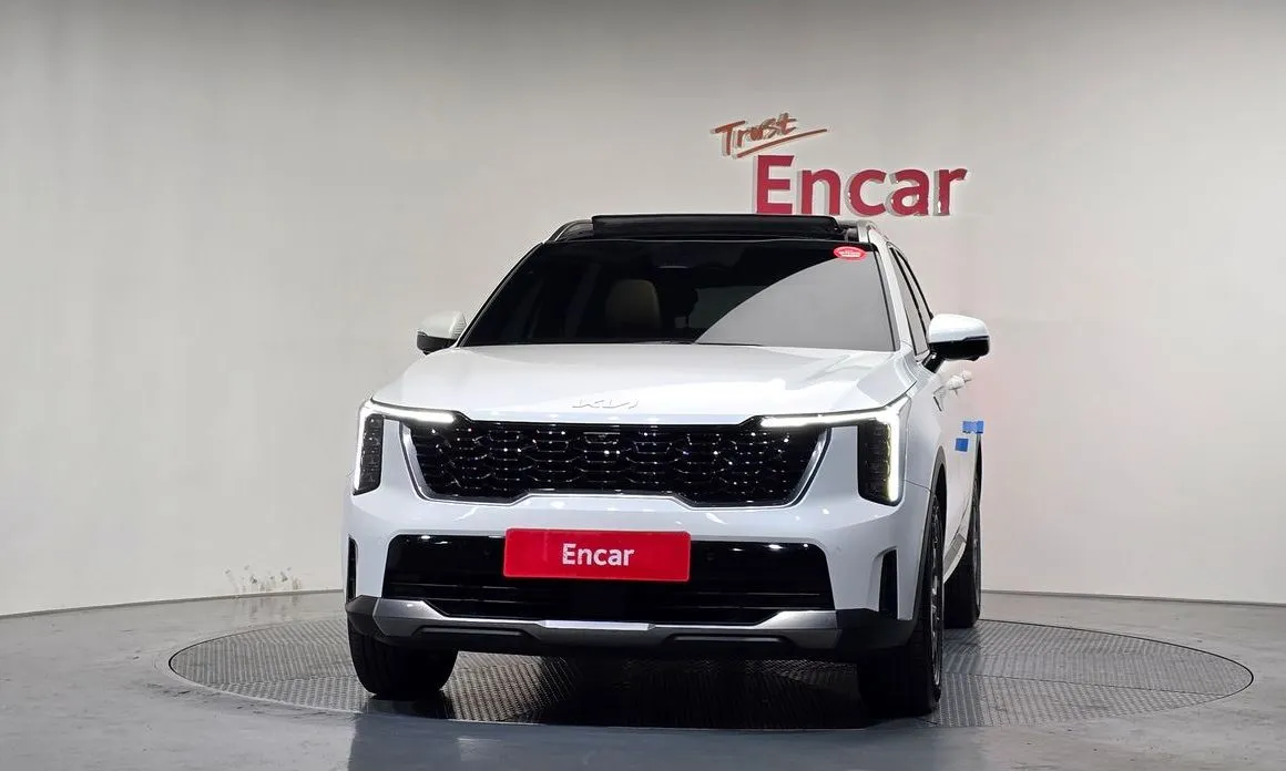 Kia Sorento — фото 7