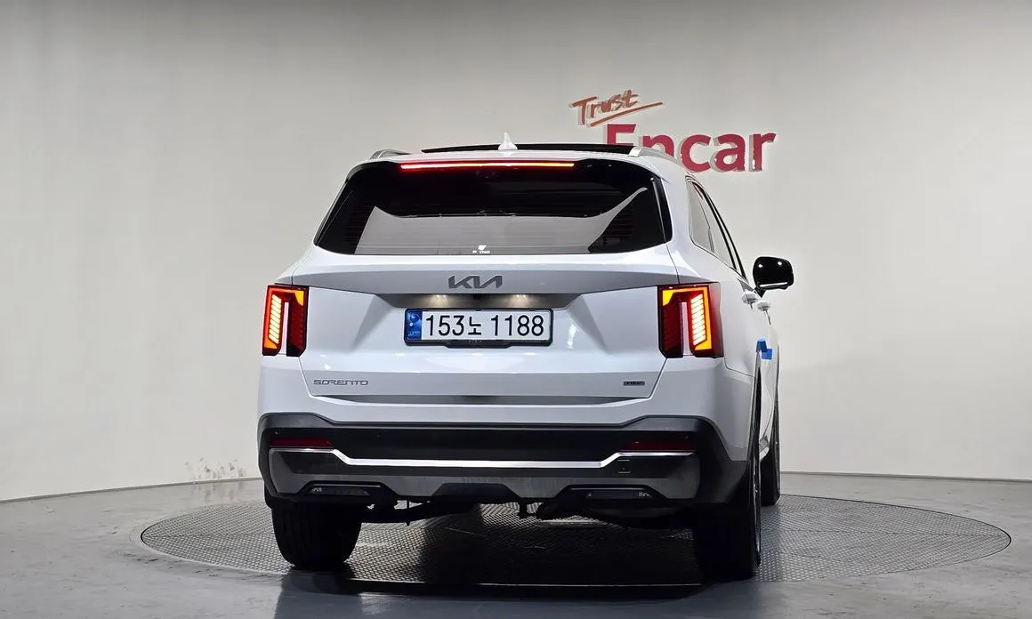 Kia Sorento — фото 4