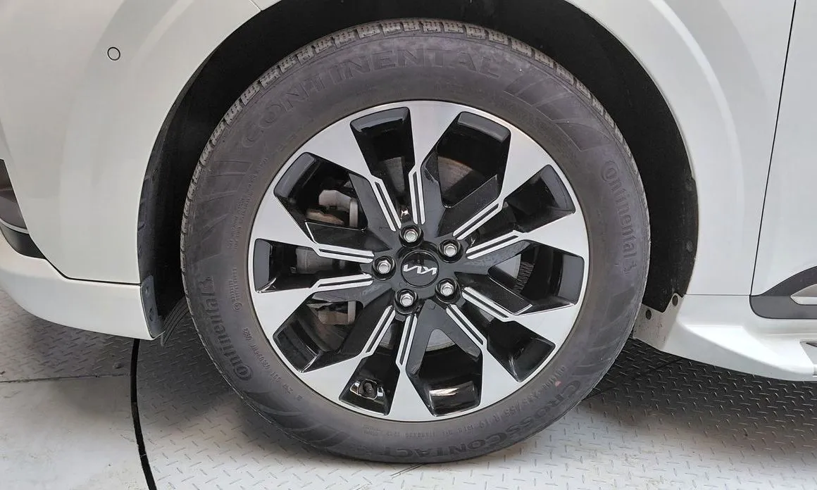 Kia Carnival 2023 из KR, фото 10