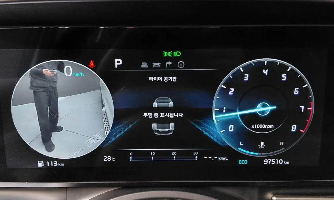 Kia Carnival 2023 из KR, фото 3