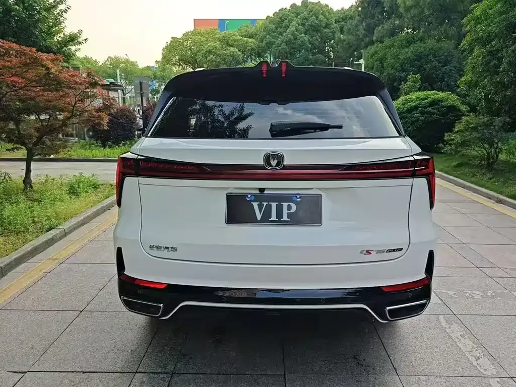 Changan CS75PLUS — фото 2