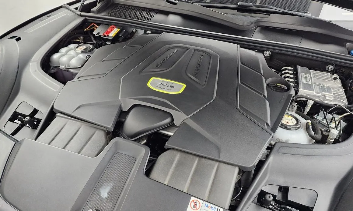 Porsche Cayenne 2023 из KR, фото 4