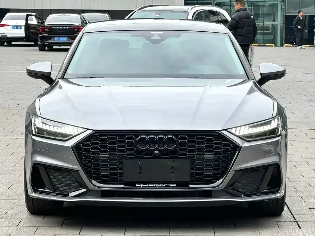 Audi A7L — фото 3