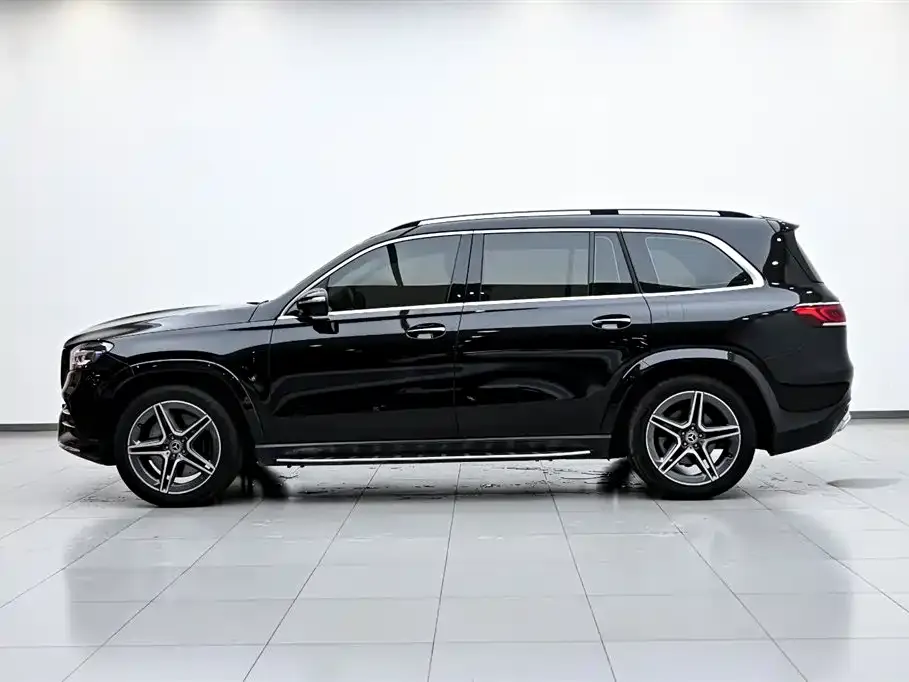 Mercedes-Benz GLS — фото 7