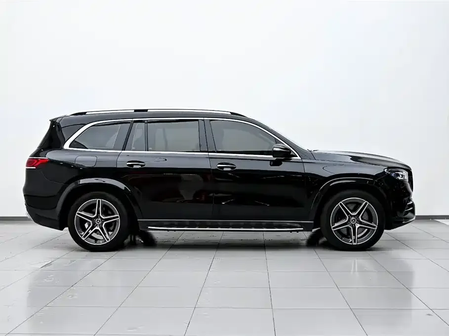 Mercedes-Benz GLS — фото 4
