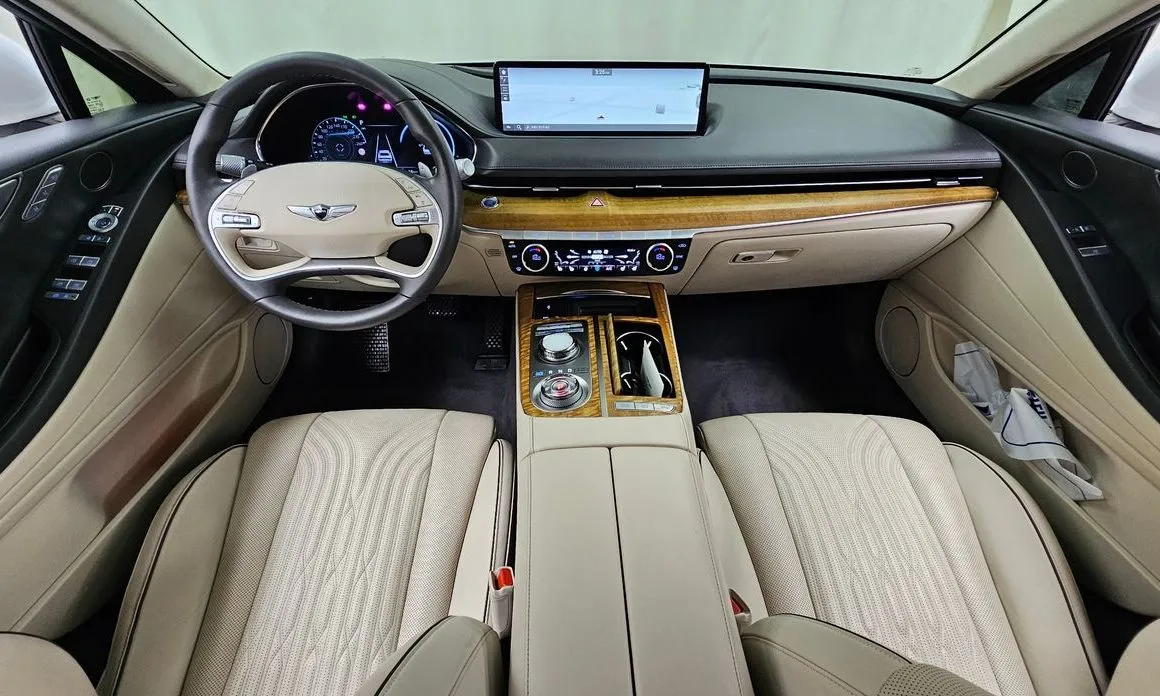 Genesis G80 — фото 10