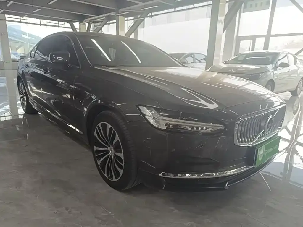 Volvo S90 — фото 2