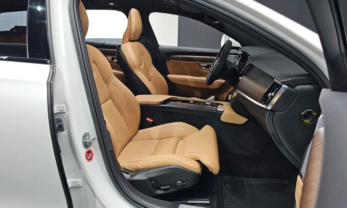 Volvo V90 2023 из KR, фото 10