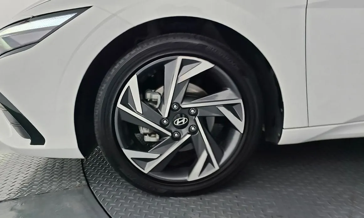 Hyundai AVANTE 2024 из KR, фото 10
