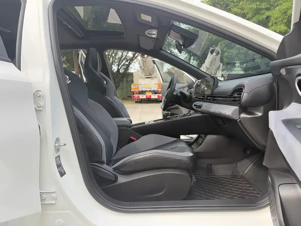 GAC Motor Shadow Leopard — фото 2