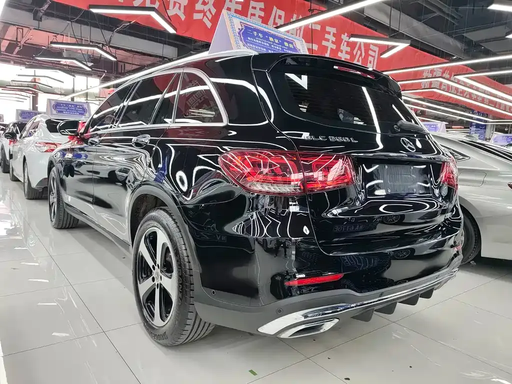 Mercedes-Benz GLC — фото 5