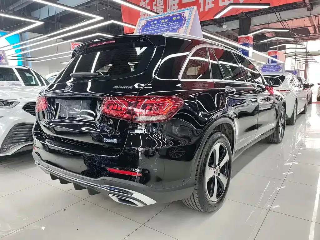 Mercedes-Benz GLC — фото 6