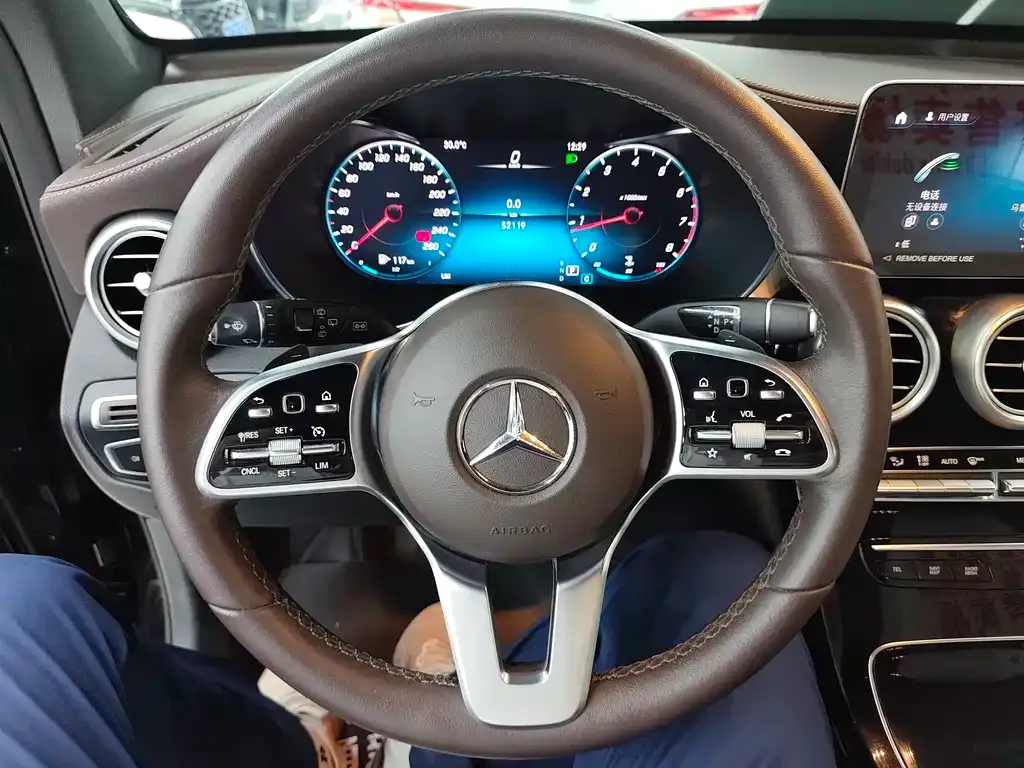 Mercedes-Benz GLC — фото 2