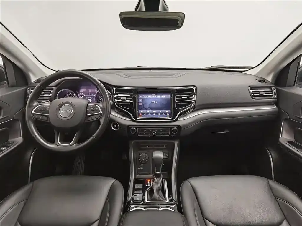 Jeep Grand Commander 2021 из CN, фото 6