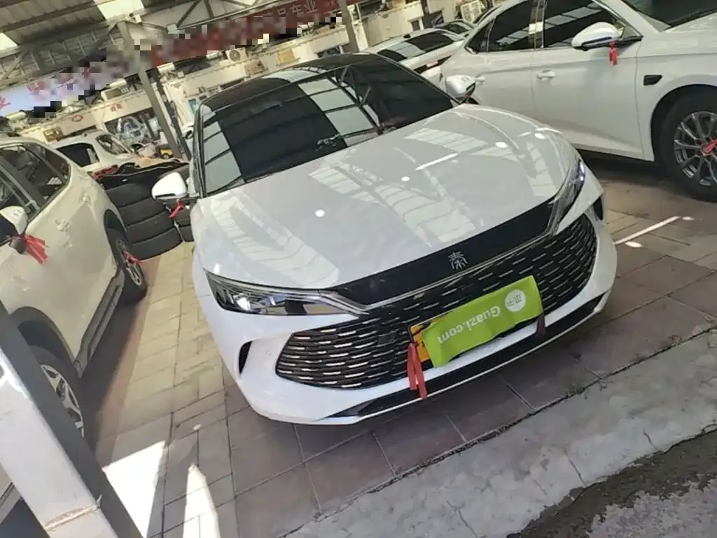 BYD Qin L — фото 9