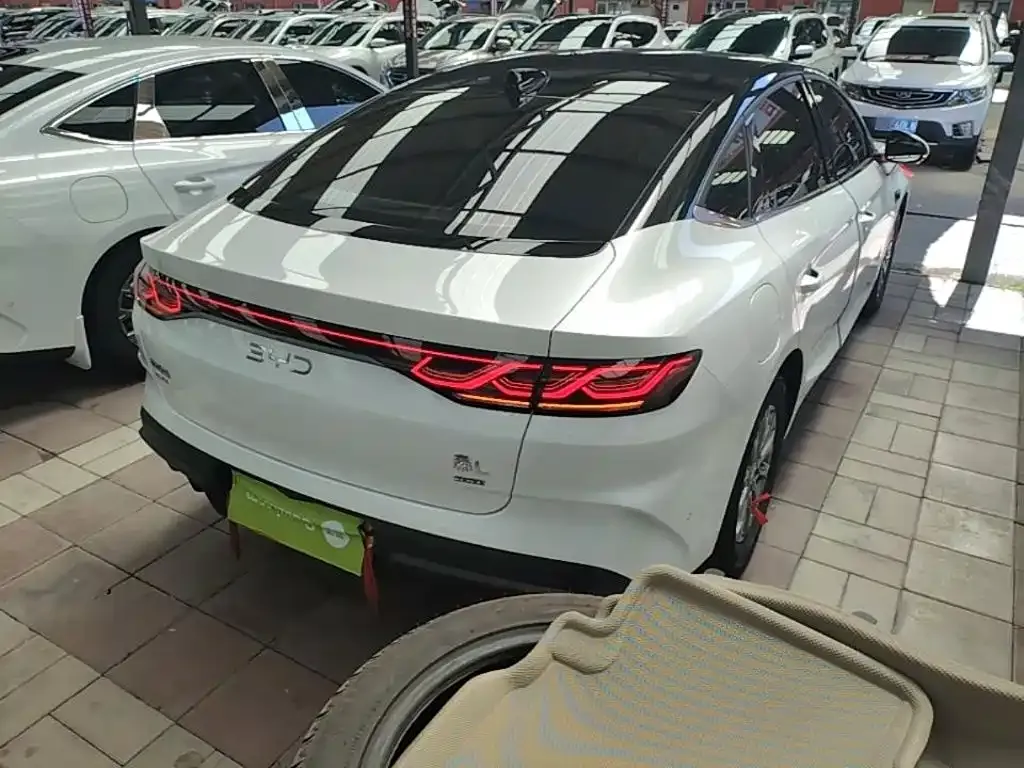 BYD Qin L — фото 7