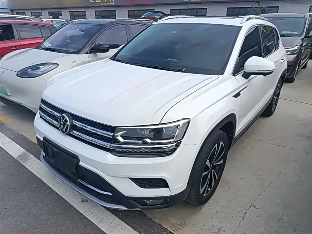 Volkswagen Tharu — фото 7