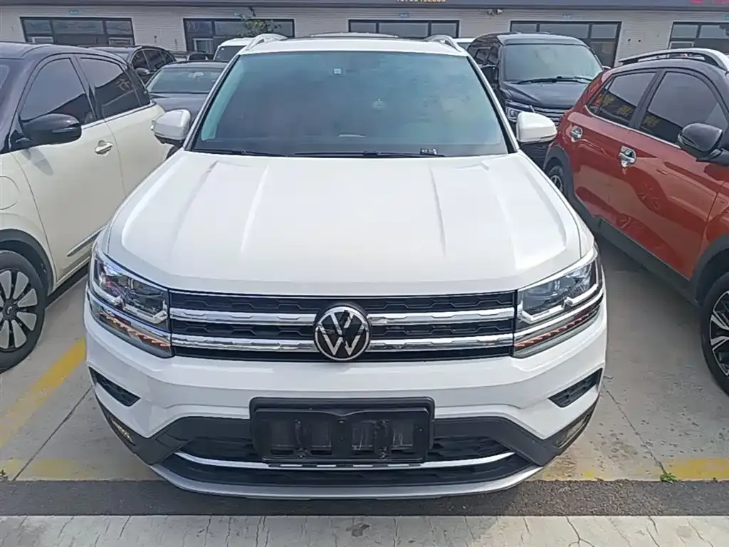 Volkswagen Tharu — фото 8