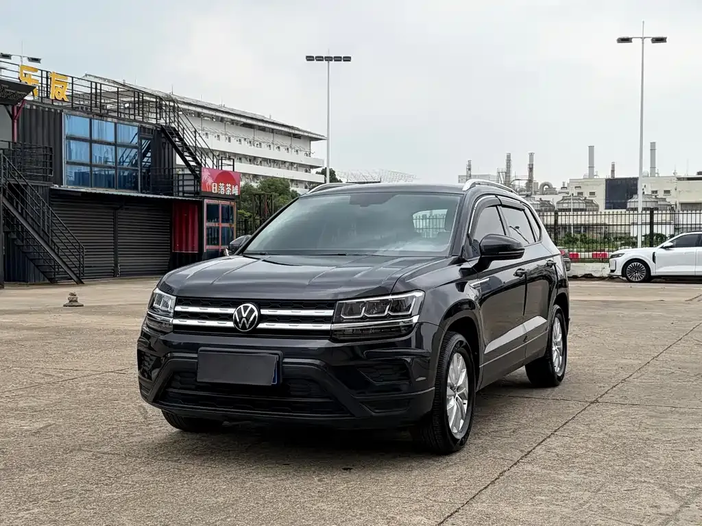 Volkswagen Tharu 2022 из CN, фото 1