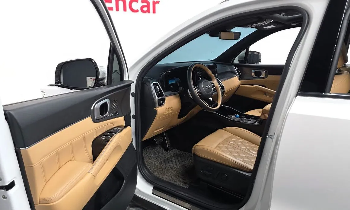 Kia Sorento — фото 7