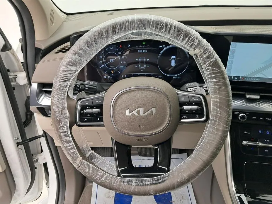 Kia Carnival 2023 из KR, фото 10