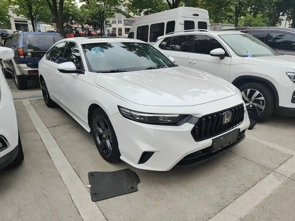 Honda Inspire 2023 из CN, фото 9