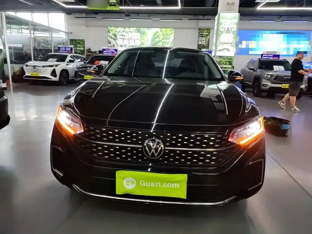 Volkswagen Passat — фото 3