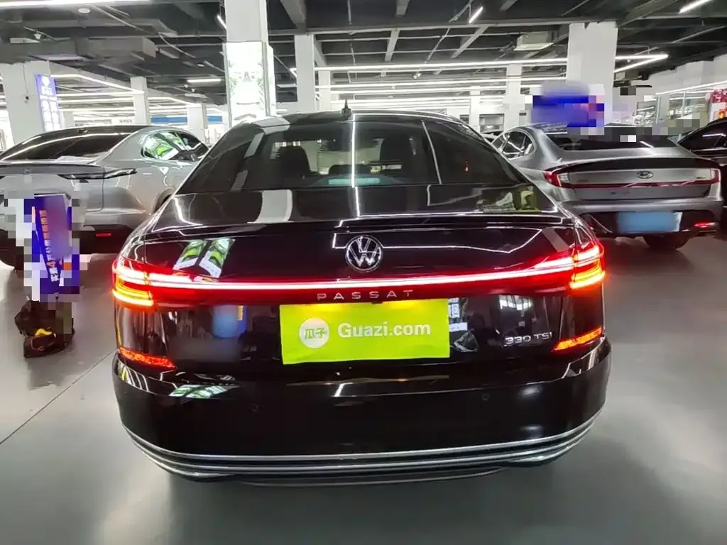 Volkswagen Passat — фото 10