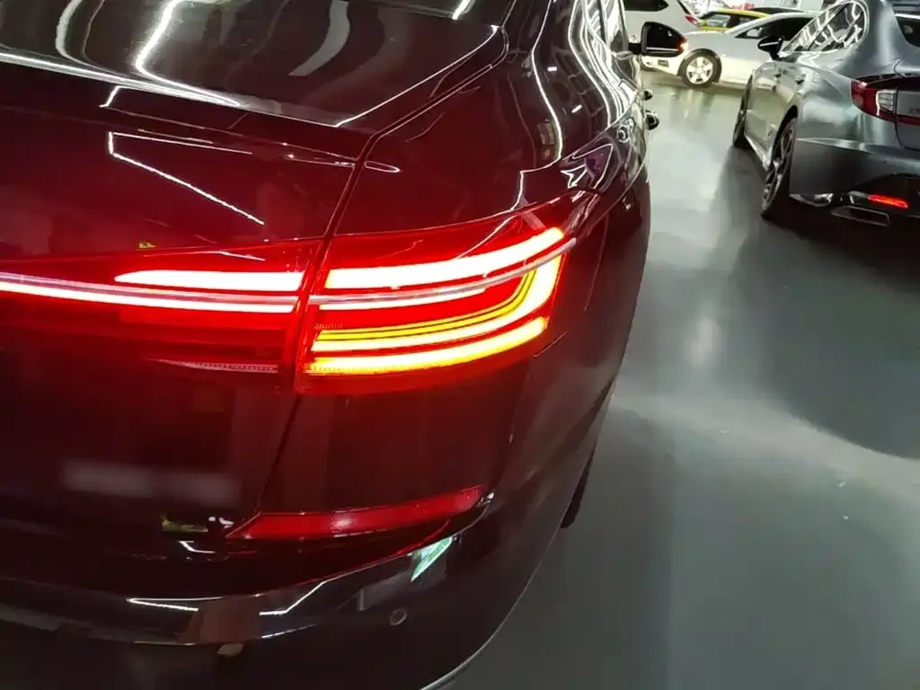 Volkswagen Passat — фото 5