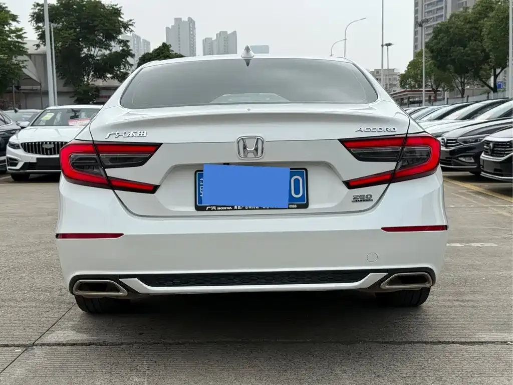 Honda Accord 2023 из CN, фото 7