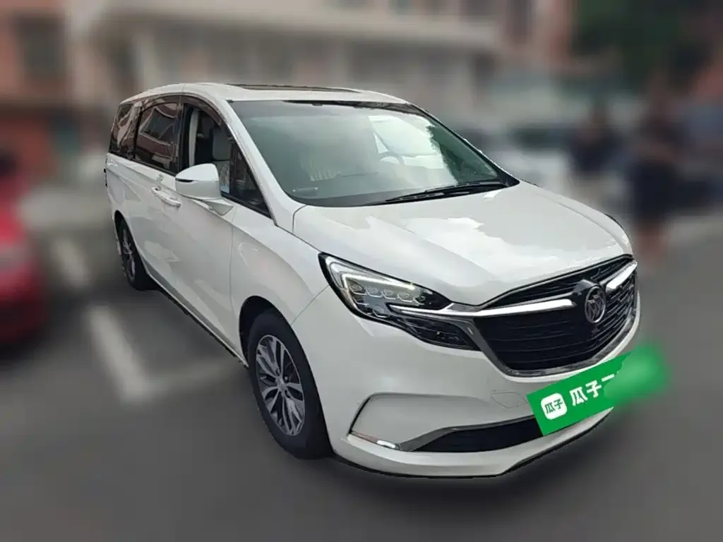 Buick GL8 — фото 2