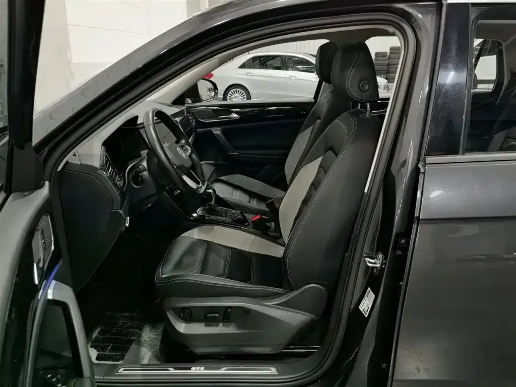 Volkswagen 探岳 PHEV 2022 из CN, фото 7