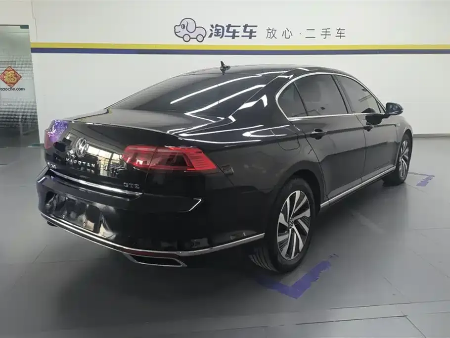 Volkswagen Magotan GTE PHEV 2023 из CN, фото 8