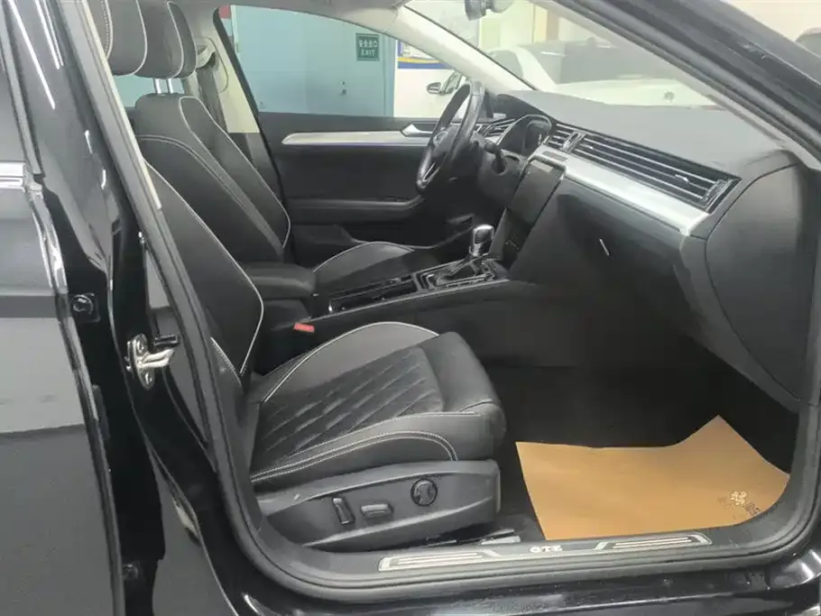 Volkswagen Magotan GTE PHEV 2023 из CN, фото 4