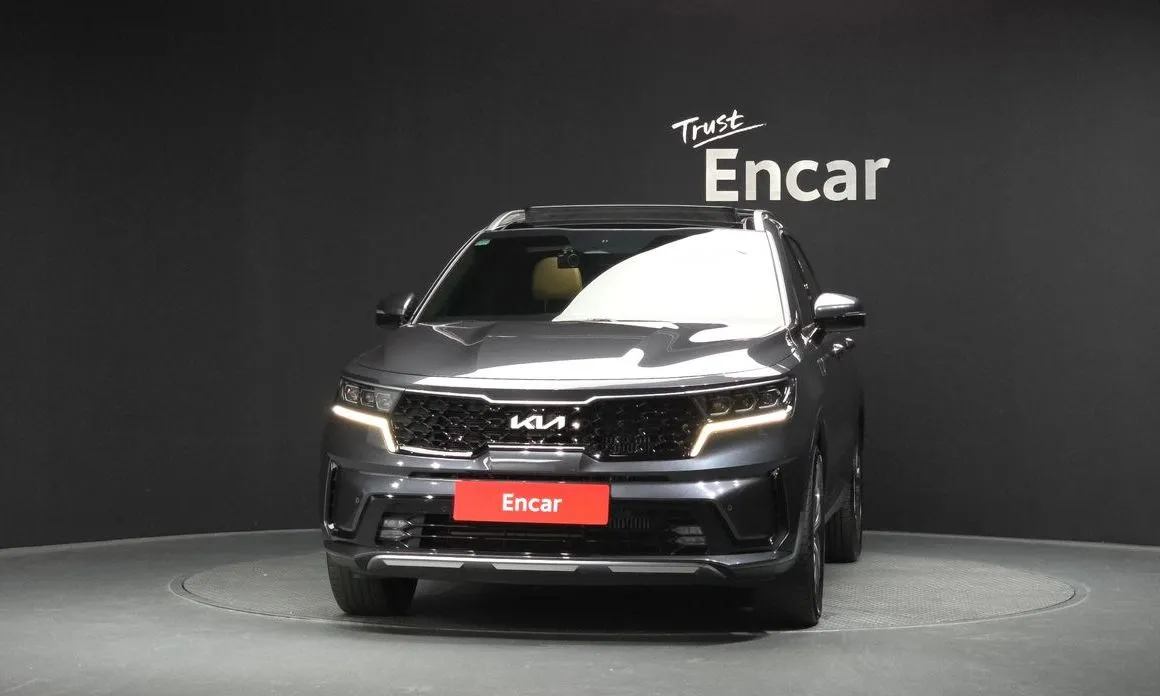 Kia Sorento — фото 7