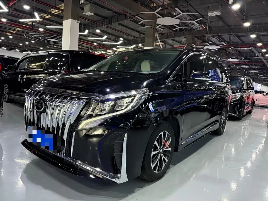 GAC Motor Trumpchi M8 — фото 1