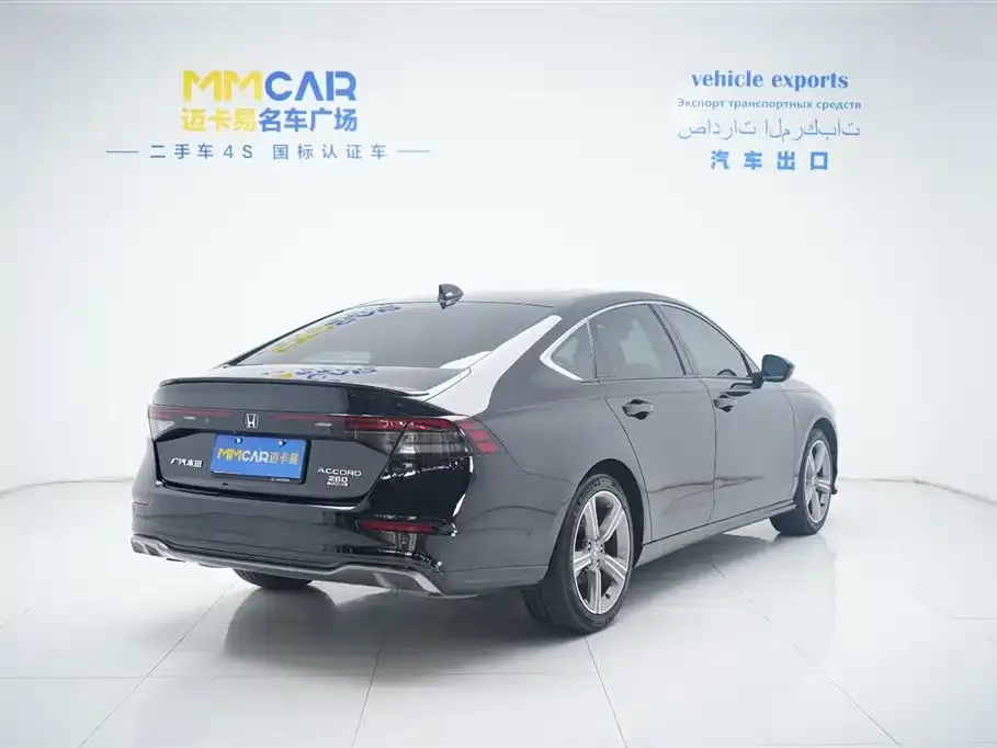 Honda Accord — фото 3