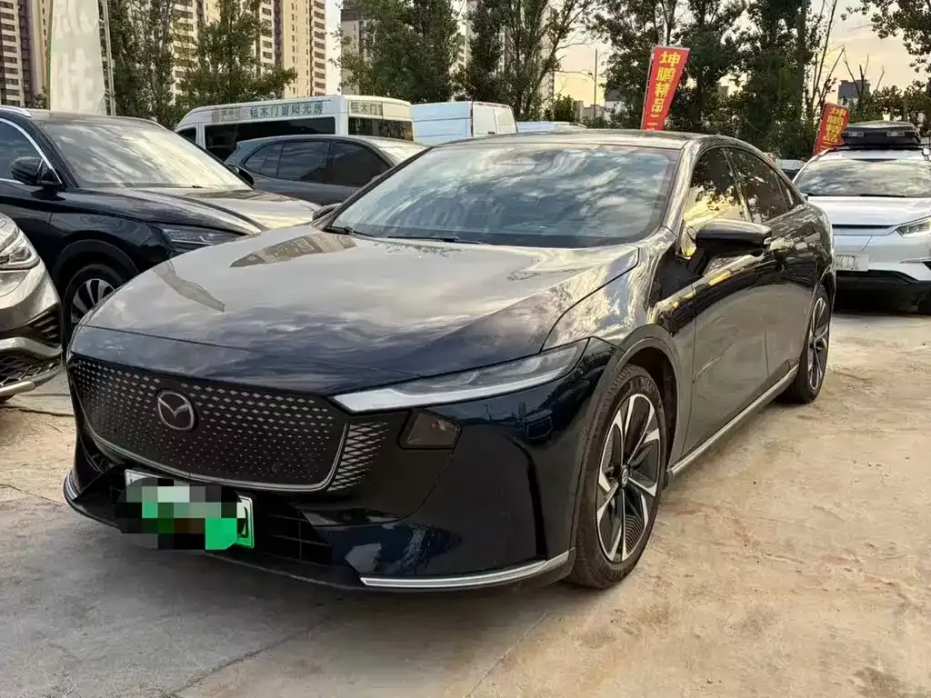 Mazda EZ-6